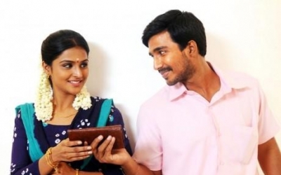 Kullanari Koottam (2011)