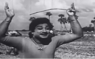 Makkalai Petra Magarasi (1957)