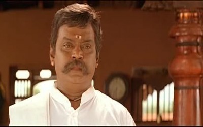 Vaanathaippola (2000)