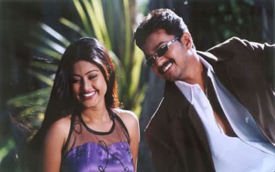 Vaseegara (2003)